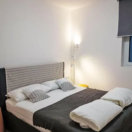 L'angolo D'estella By Interhome شقة ترييستي